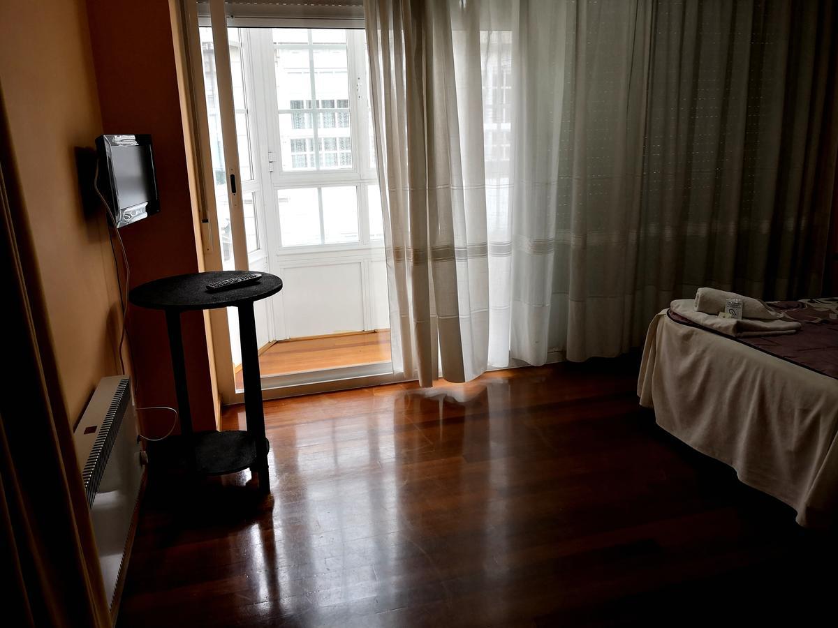 Residencia Derby Hotel Vilagarcia de Arousa Exterior photo